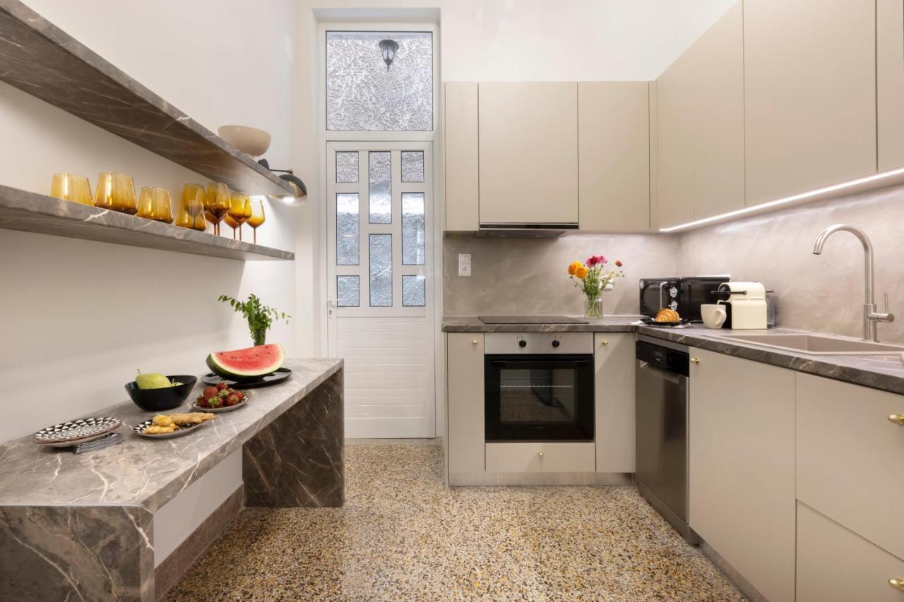 Acropolis Villa 3Br 9Ppl 10 Minutes Metro&Museum Athen Eksteriør billede
